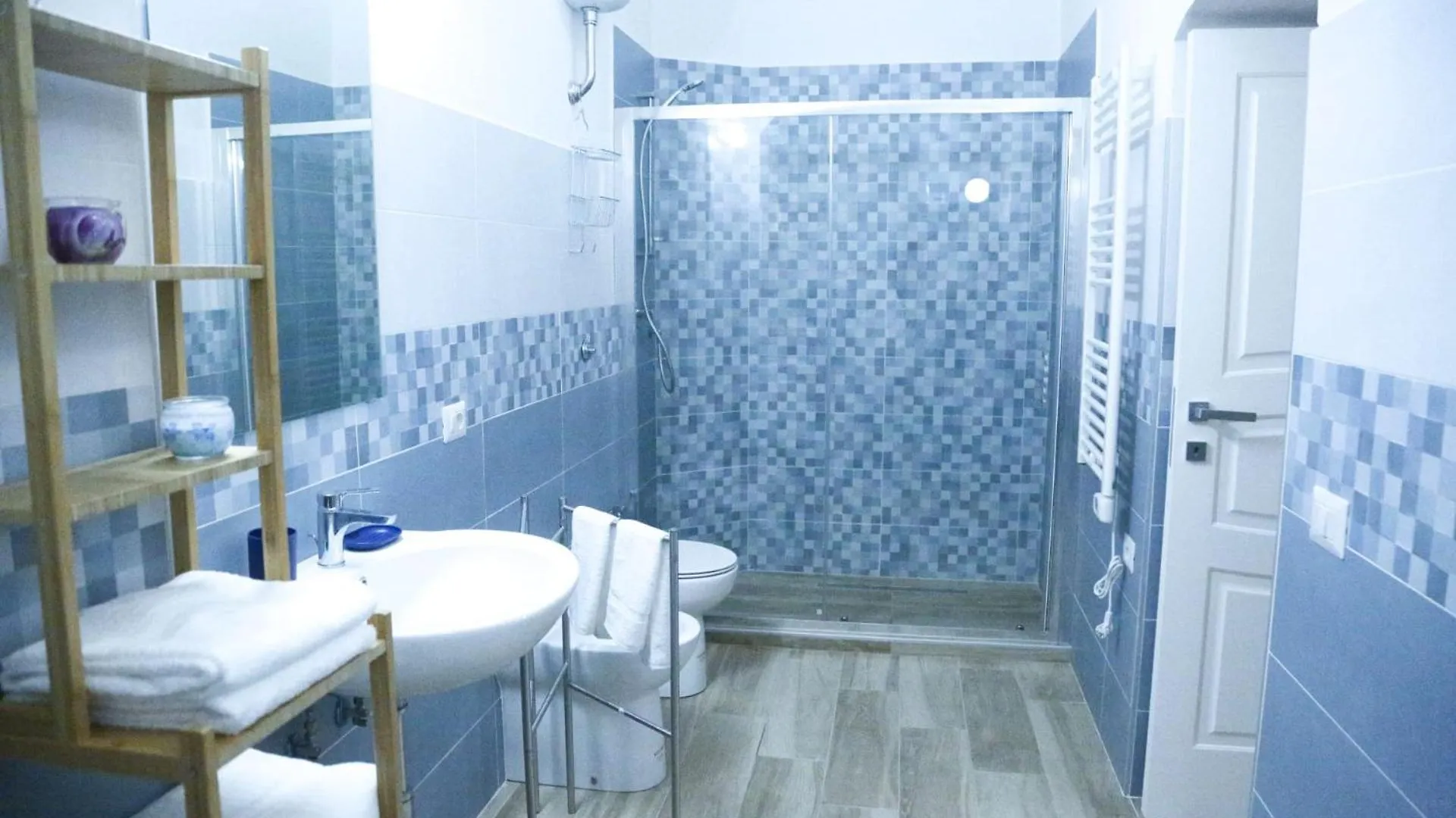 Giu Da Alice Apartment Naples